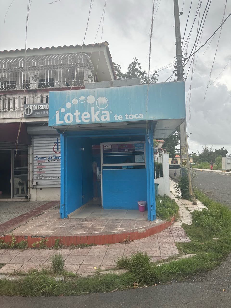 Muchas bancas funcionan en pequeñas casetas sin instalaciones sanitarias, según el Ministerio